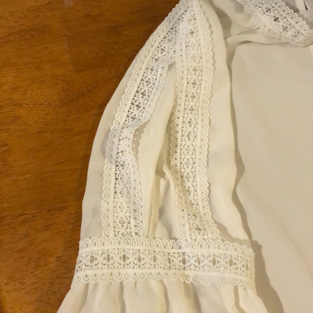 White and lace Charlotte Russe blouse